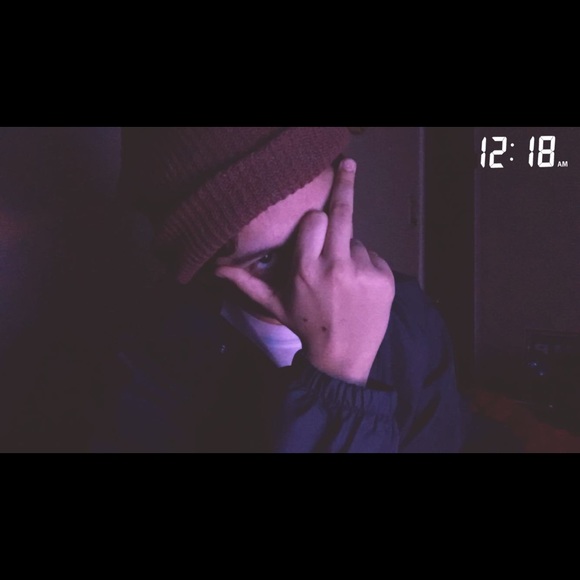 Meet your Posher, Erin - Picture 1 of 1